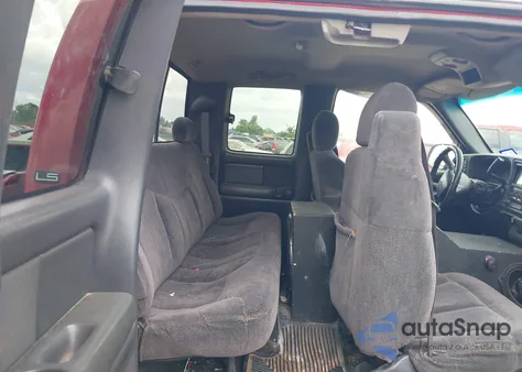 1999 Chevrolet Silverado 1500 Ls z USA, uszkodzony, nr VIN 2GCEK19TXX1296128